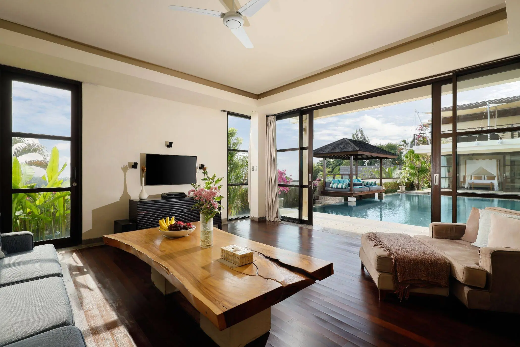 Villa Jamalu | Sea View 4-Bedroom | Jimbaran, Bali | Luxe Nomad — image 7