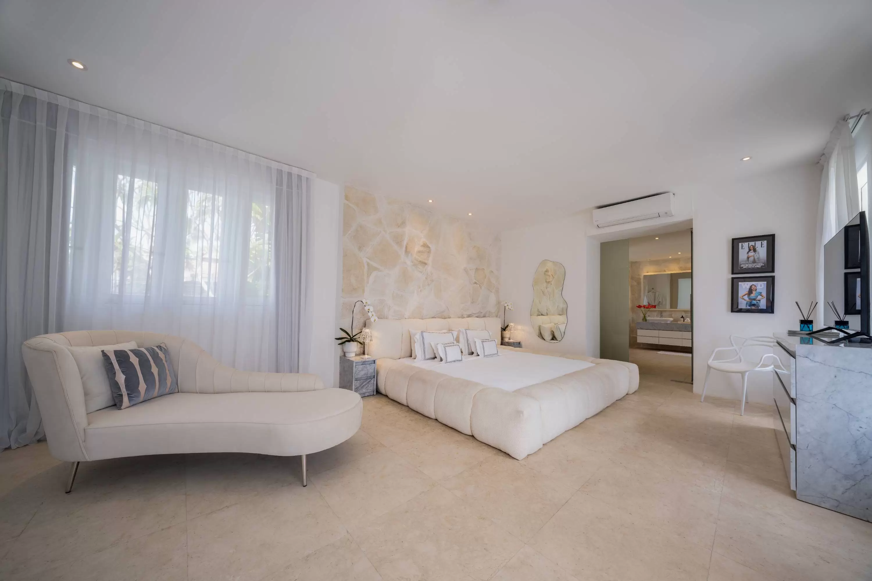 Book Villa Manis Cantik Bali: 4 Bedroom Luxury Villa in Seminyak — image 10