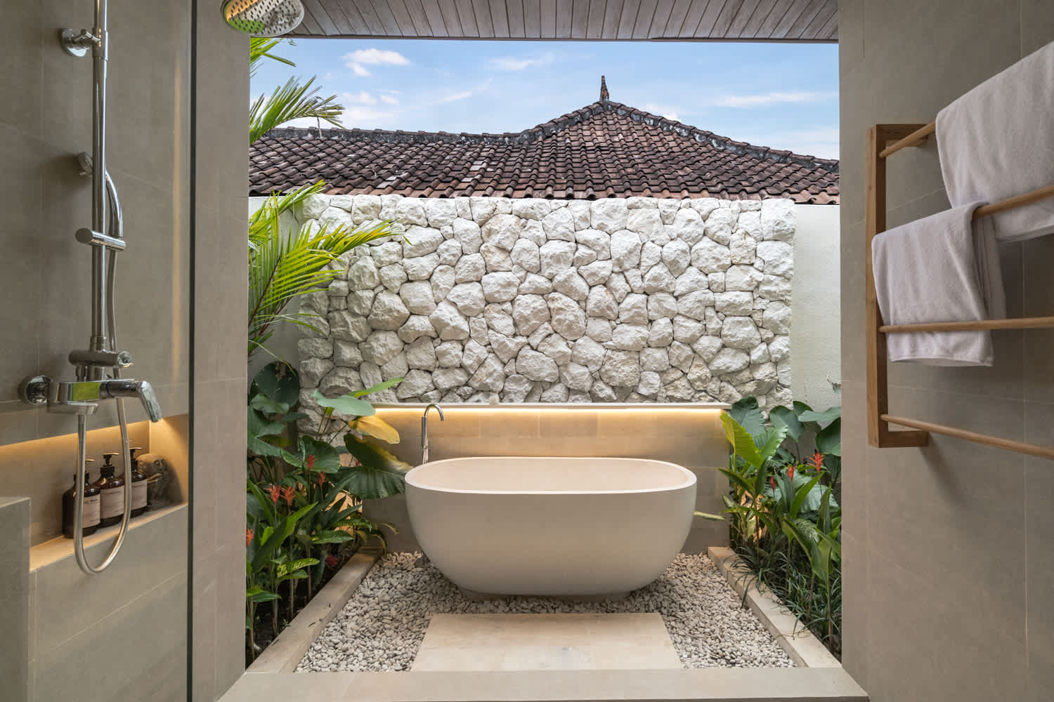 Villa Caroline in Ubud — image 3
