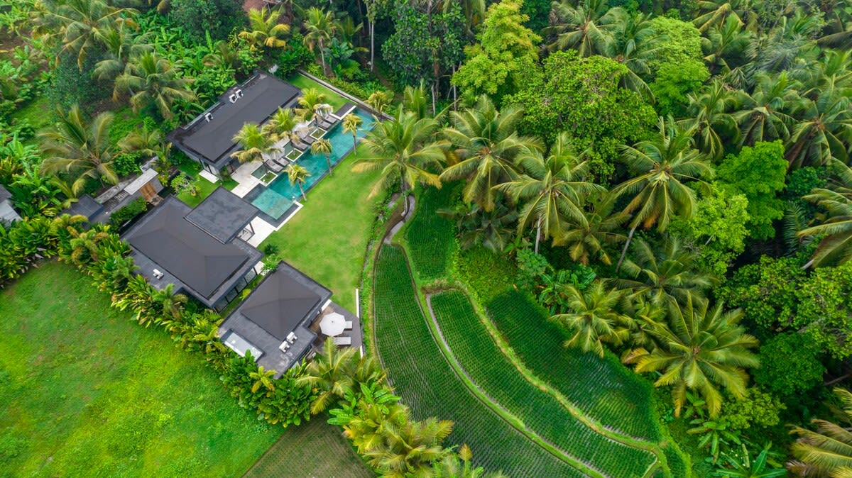 Garden Villa · 4BR · Ubud — 4BR Villa Rental in Ubud — image 9