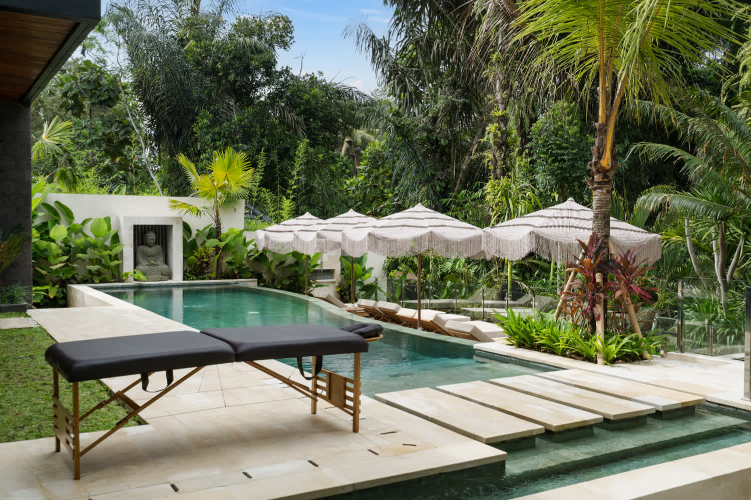 Jungle Villa Savvy · 4BR · Ubud — 4BR Villa Rental in Ubud