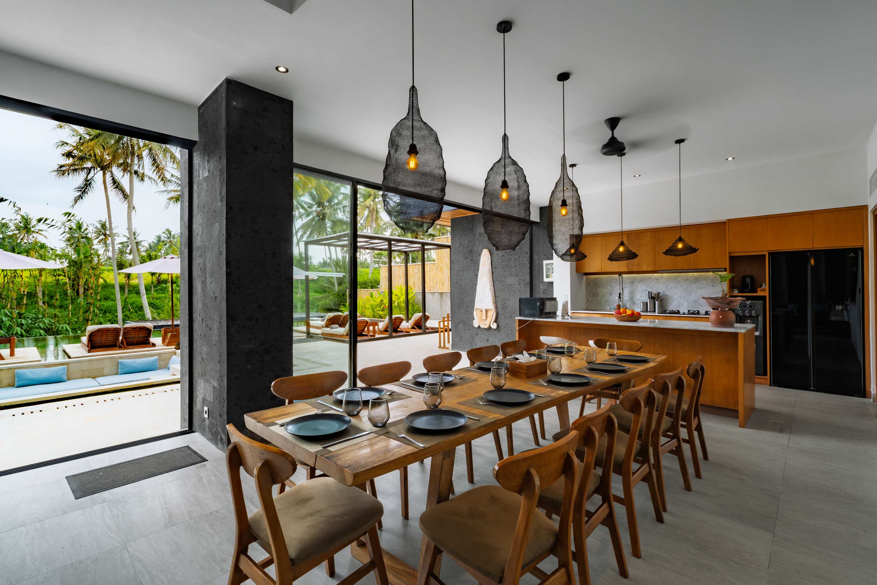 Palm Grove Villa · 6BR · Ubud — 6BR Villa Rental in Ubud — image 2