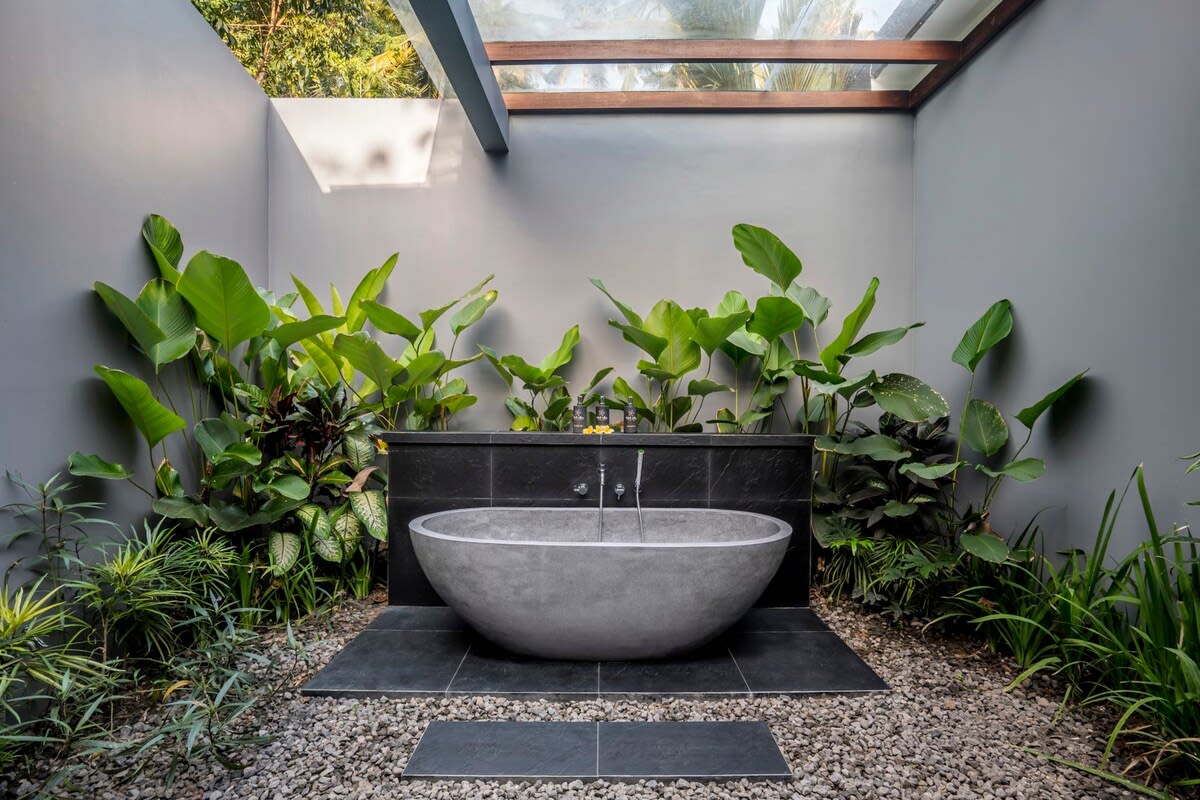 Jungle Villa Nira · 6BR · Ubud — 6BR Villa Rental in Ubud — image 3