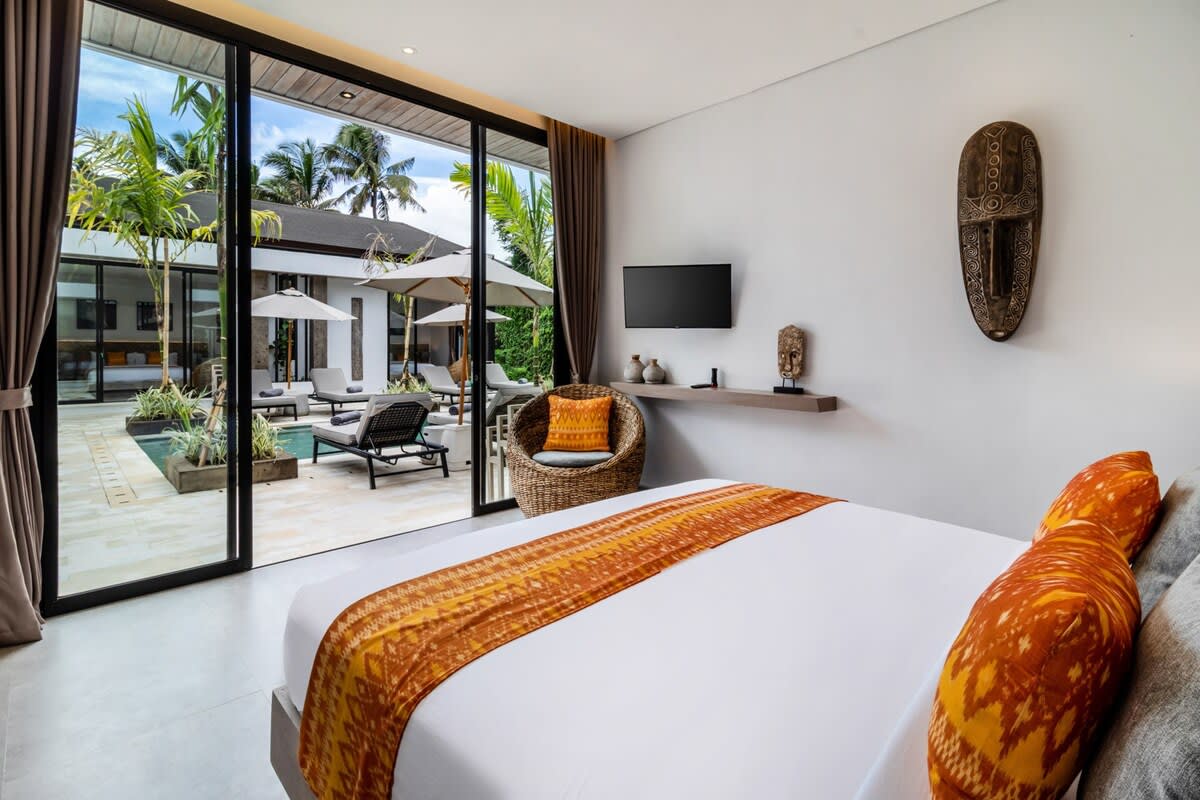 Courtyard Villa Kastan · 6BR · Ubud — 6BR Villa Rental in Ubud — image 13