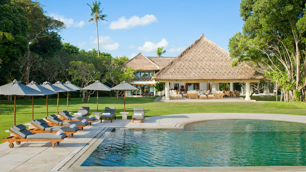 Villa Atas Ombak — 5BR Villa Rental in Seminyak — image 1