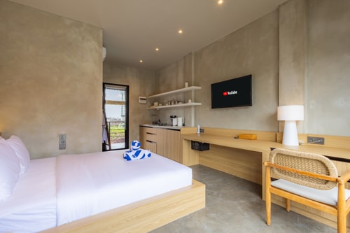 1BR Sleek Studio | Shared Pool, Near Ubud Palace - Ubud, Bali — image 2
