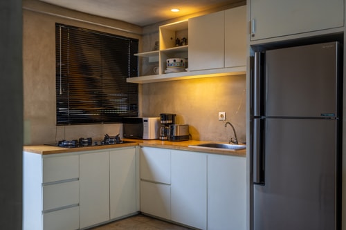 1BR Berawa Industrial Loft | BBQ Courtyard & Pool in Canggu, Bali — image 8