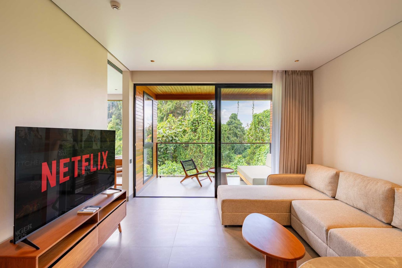Novo 3.3 - Studio with Jungle View Balcony, Ubud in Ubud, Bali — image 15