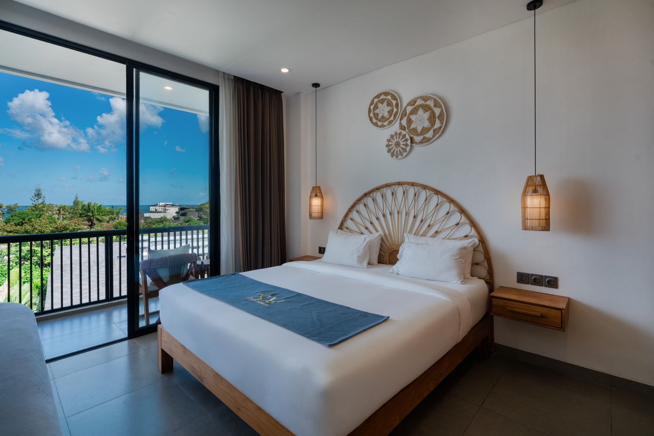 SB Ocean 404 - 1BR with Balcony and Pool, Canggu - Canggu, Bali