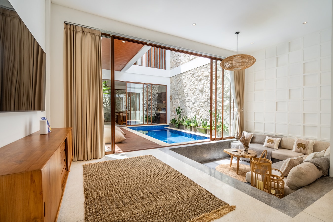 2BR Bingin Villa | Pool and Rooftop, Near Beaches in Bingin, Bali — image 17