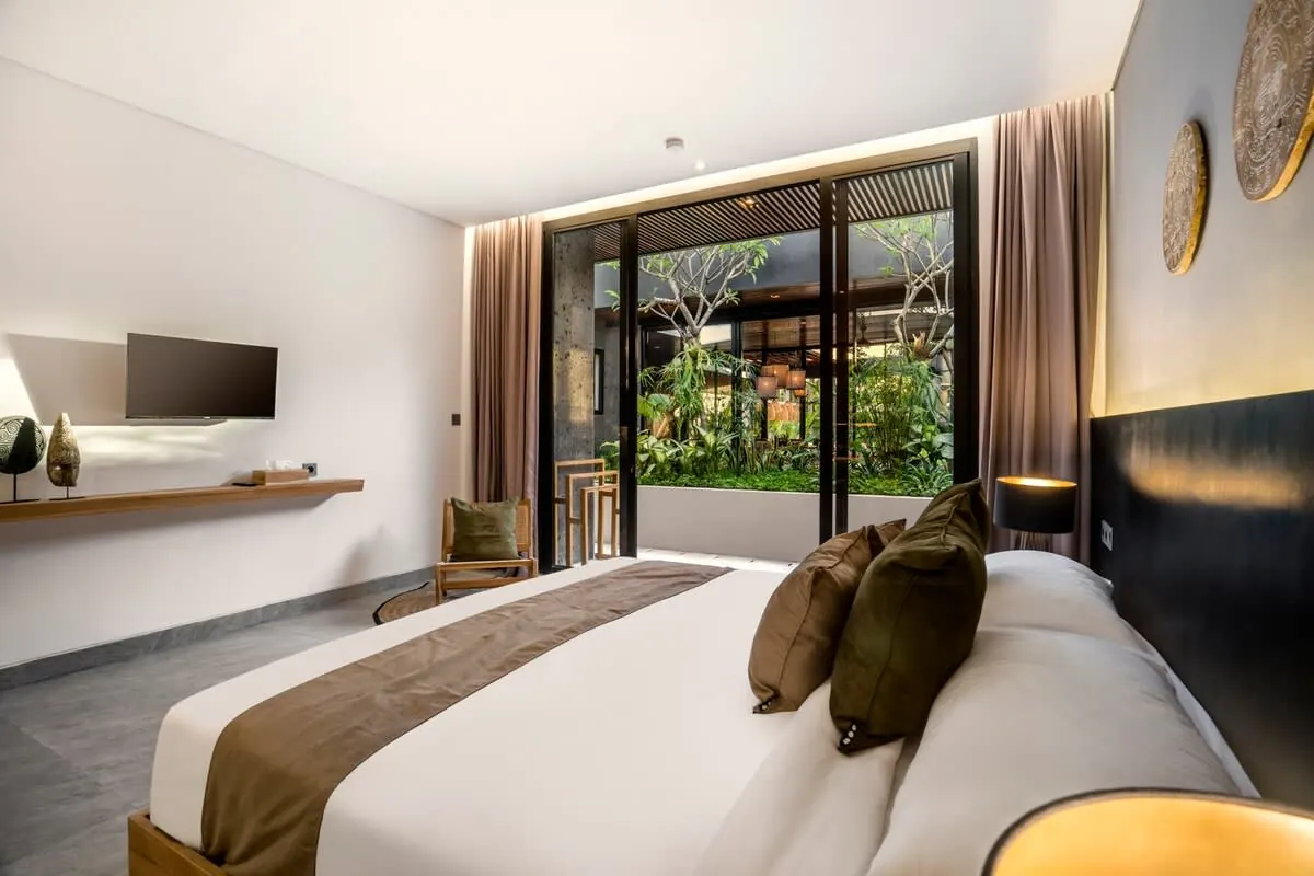 10 BR Rice-Field Tropical-Modern Estate Ubud — 10BR Estate Rental in Ubud — image 15