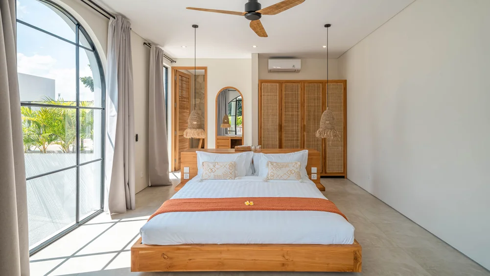 Villa Unna — 6BR Villa Rental in Seminyak — image 5