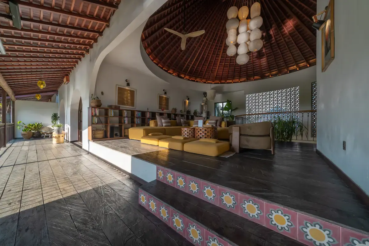 6 BR Tropical Garden Family Villa Canggu — 6BR Villa Rental in Canggu — image 2