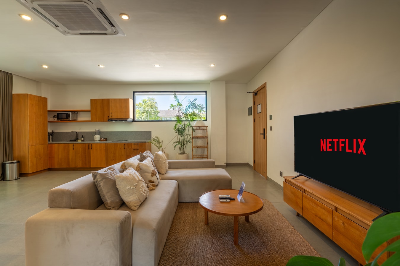 SB 103 - 2BR Suite with Private Pool, Canggu in Canggu, Bali — image 19