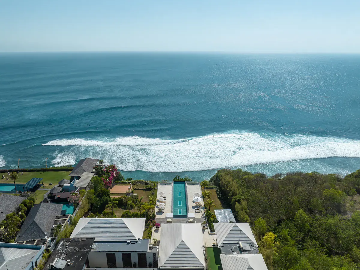8 BR Infinity-Pool Cinema Estate Uluwatu — 8BR Estate Rental in Uluwatu — image 7