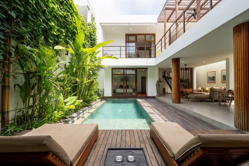 Elegant 4BR Berawa Villa | Pool, Near Beaches in Canggu, Bali — image 12