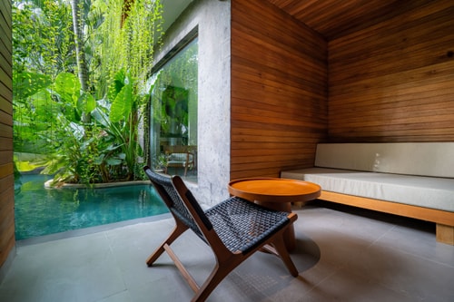 Deluxe 1BR Suite with Pool Access in Ubud Center in Ubud, Bali — image 6
