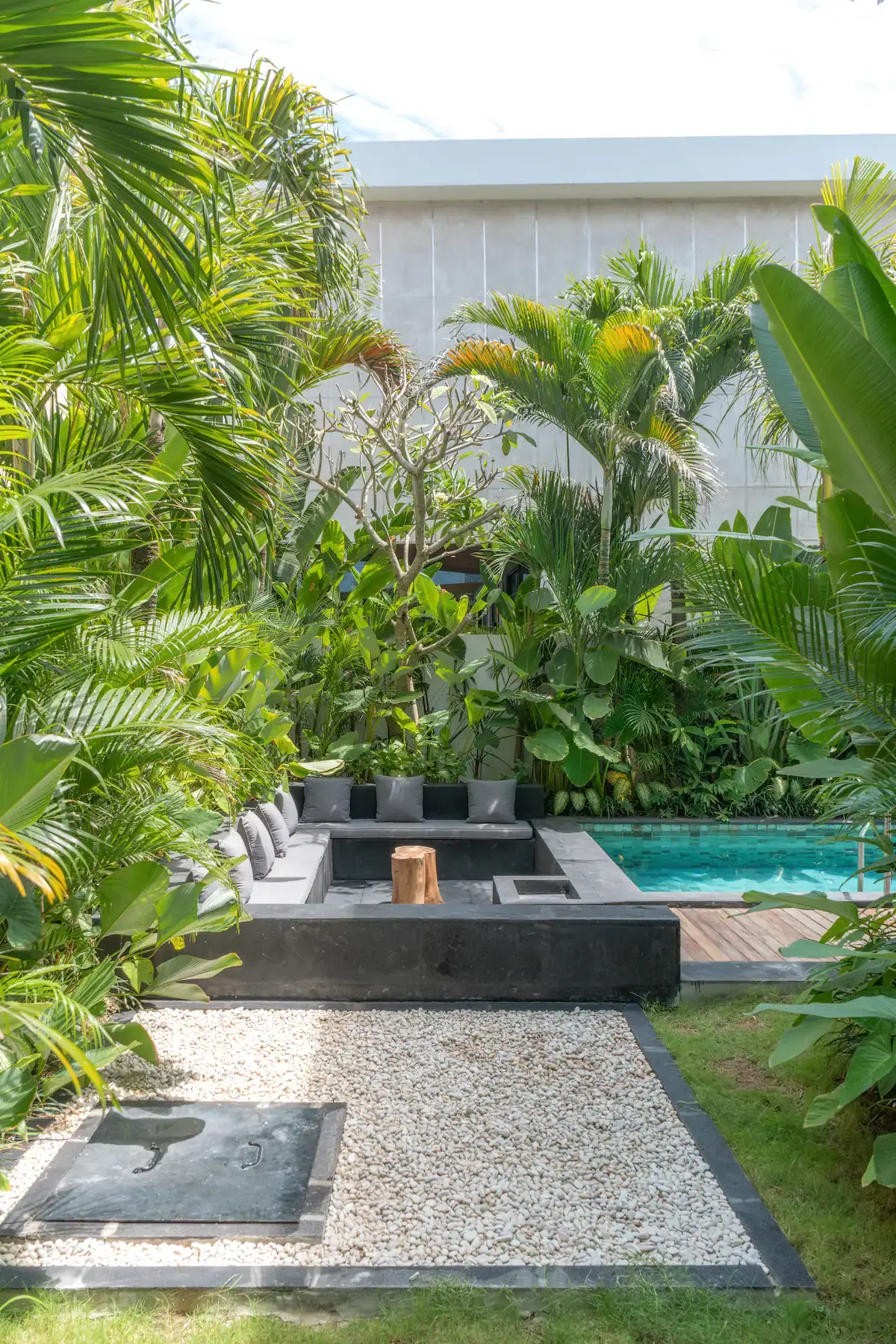 5 BR Walk-to-Beach Tropical-Modern Villa Canggu — 5BR Villa Rental in Canggu — image 2