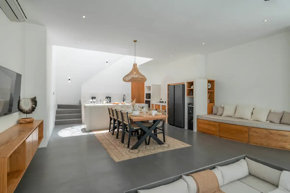 5 BR Mediterranean Rooftop Villa Canggu — 5BR Villa Rental in Canggu — image 13