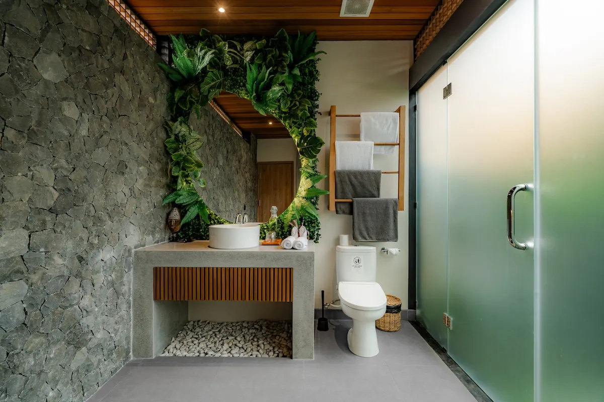 5 BR Rice-Field Infinity-Pool Villa Ubud — 5BR Villa Rental in Ubud — image 17