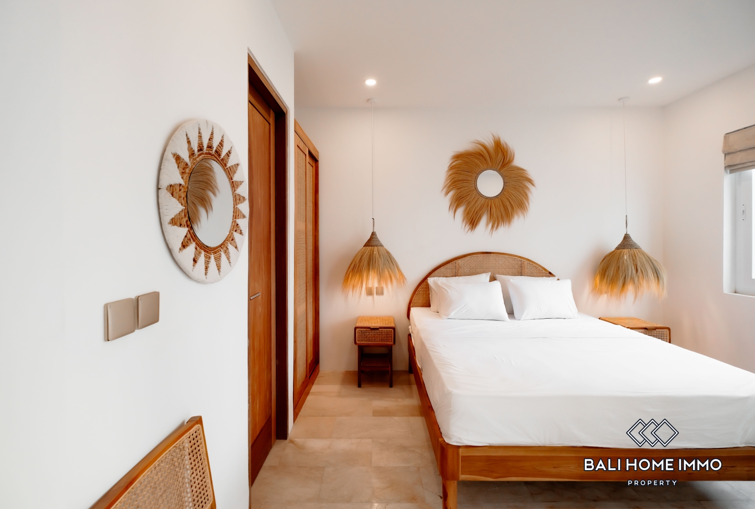 1 Bedroom Apartment For Rent in Canggu Batu Bolong — image 9