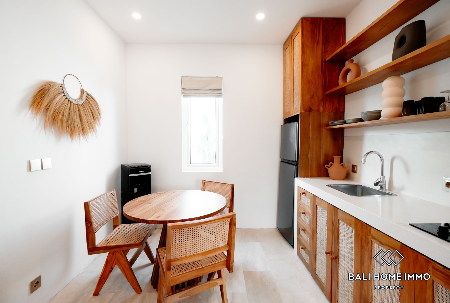 1 Bedroom Apartment For Rent in Canggu Batu Bolong — image 3