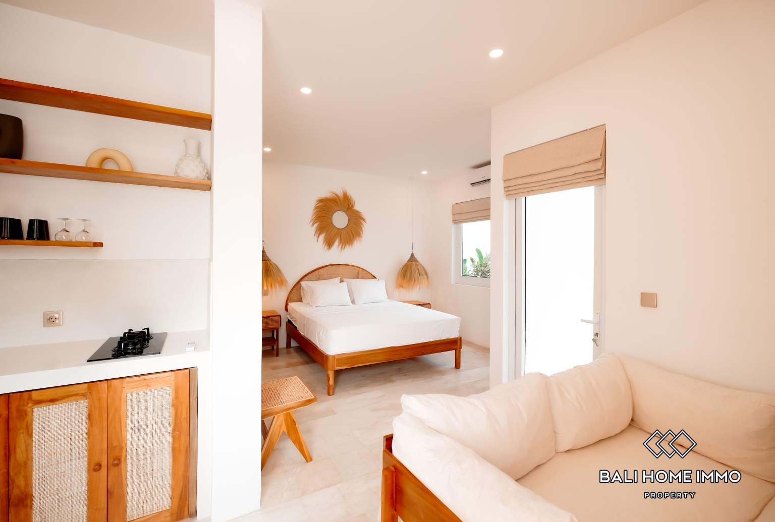 1 Bedroom Apartment For Rent in Canggu Batu Bolong — image 7
