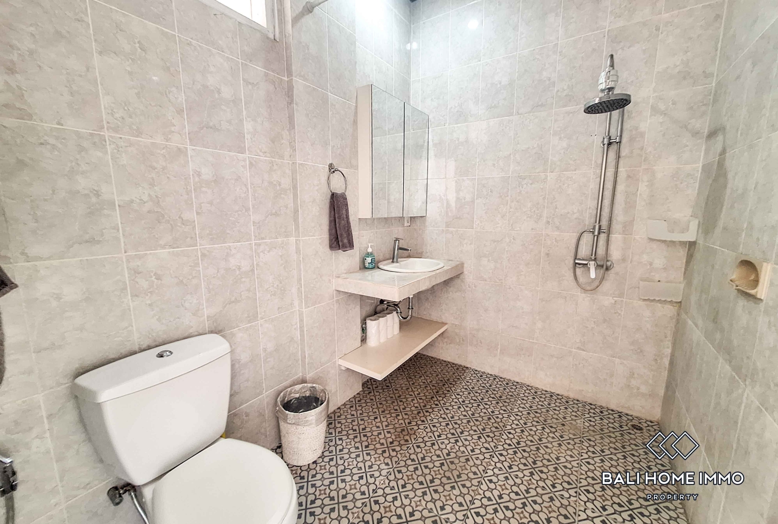 1 Bedroom Apartment For Rent in Canggu Berawa — image 7