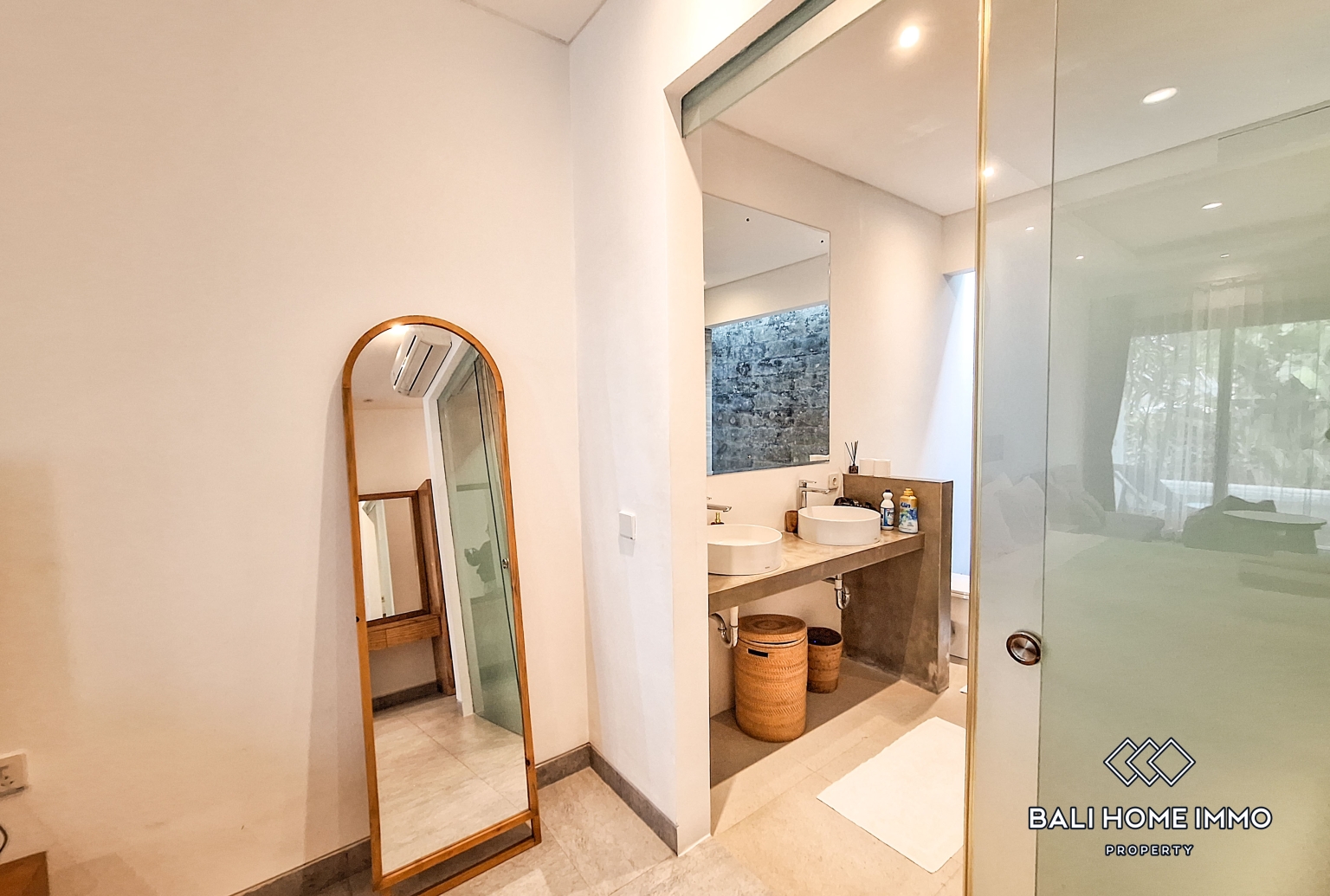 1 Bedroom Apartment for Rent in Seminyak Residential Side — image 7