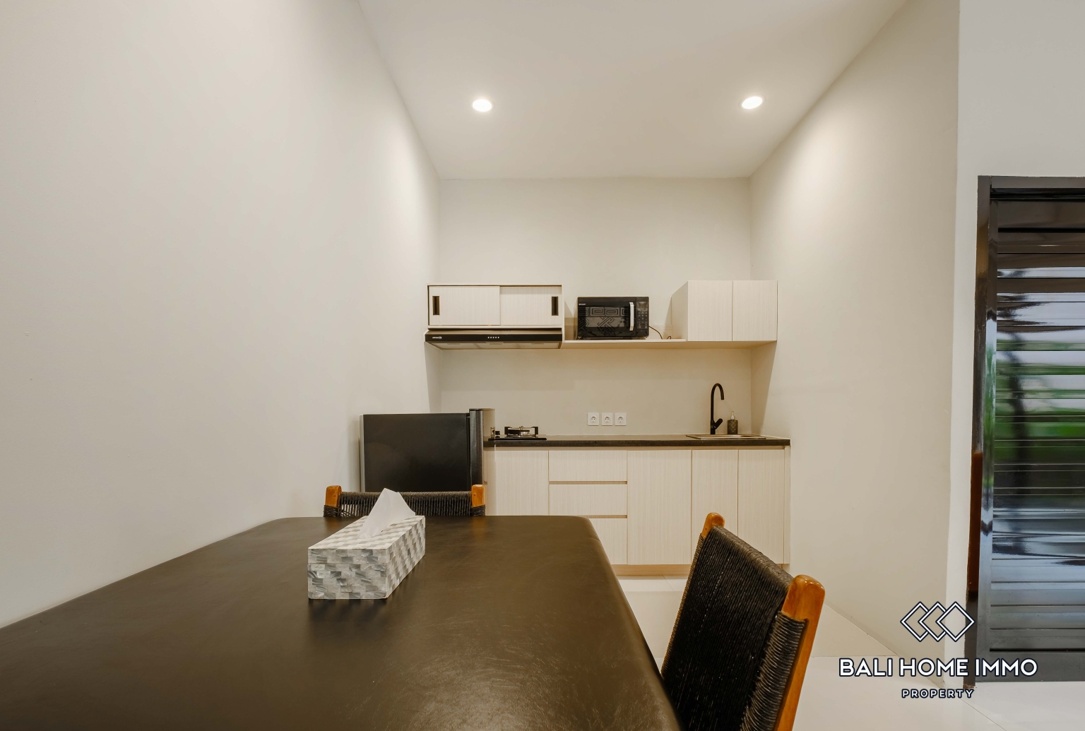 1 Bedroom Apartment For Rent in Seminyak Residential Side — image 6