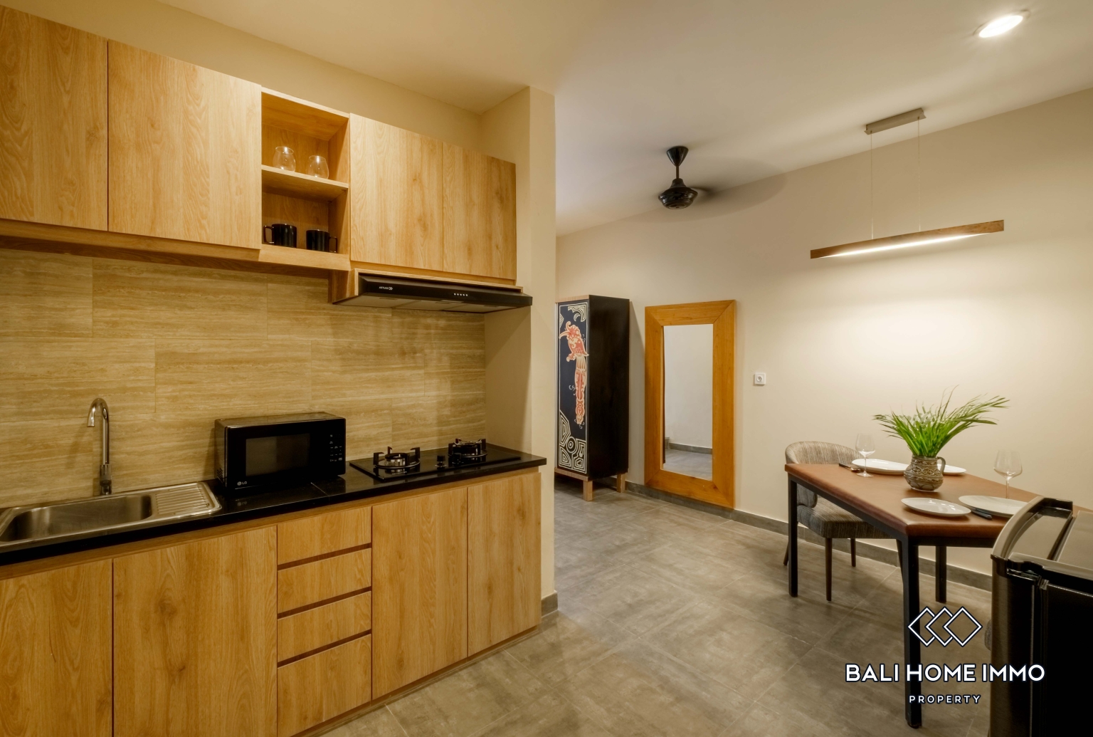 1 Bedroom Apartment For Rent in Seminyak Residential Side — image 3