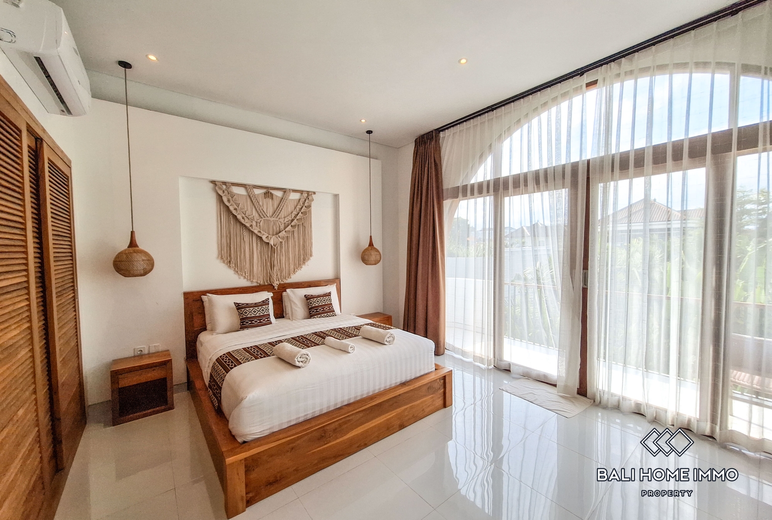 1 Bedroom Villa for Rent in Seminyak Residential Side — image 6