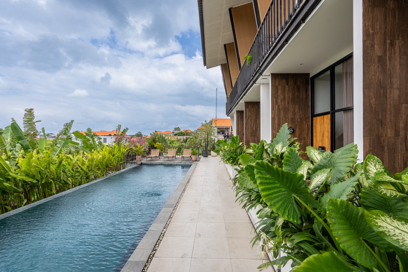 Luxe 1BR Canggu | Infinity Pool, Best Location - Canggu, Bali — image 15