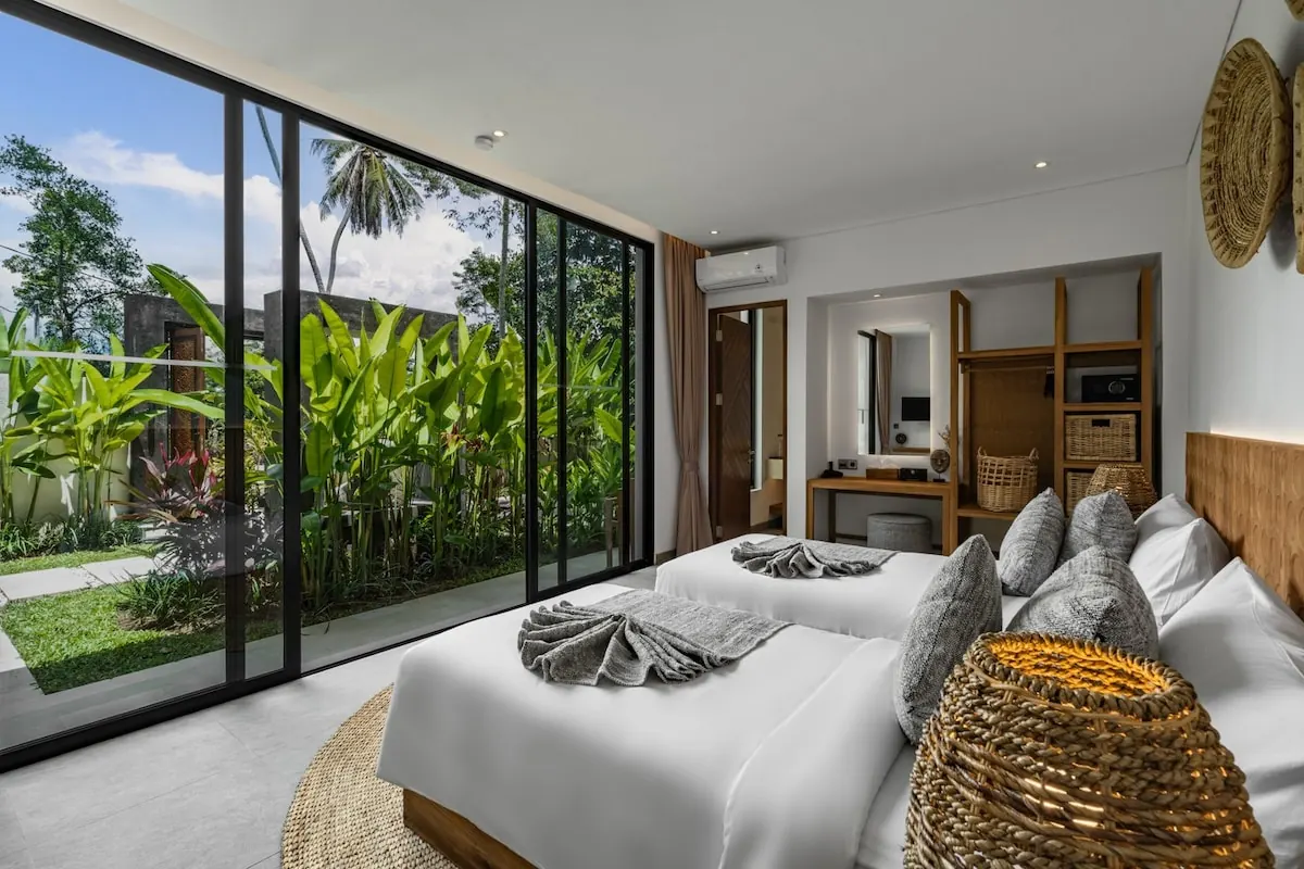 3 BR Tropical-Modern Jungle Villa Ubud — 3BR Villa Rental in Ubud — image 9