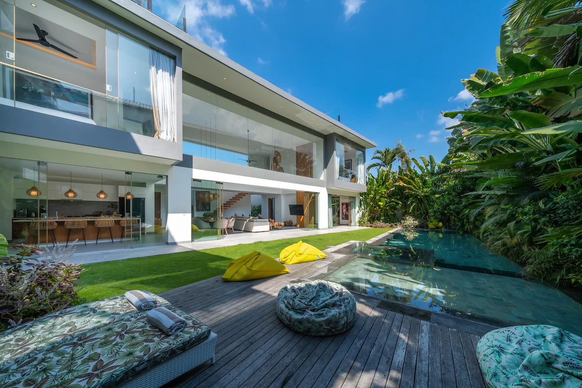 The Jendela House — 5BR House Rental in Canggu — image 2