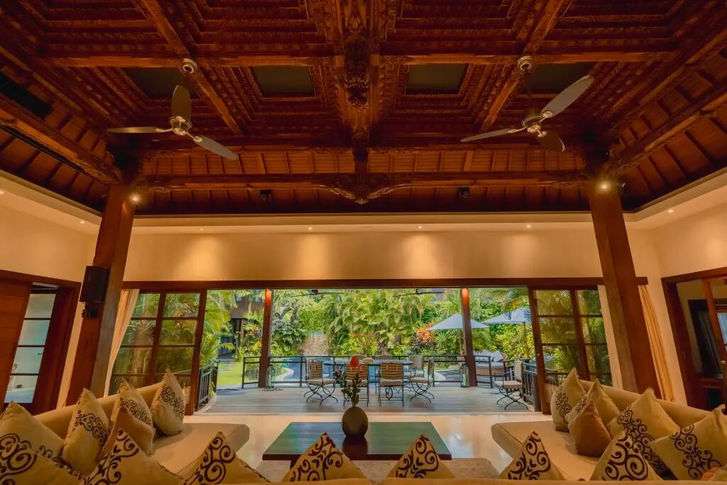 Lataliana - Villa Ta 5BR — 5BR Villa Rental in Seminyak — image 17