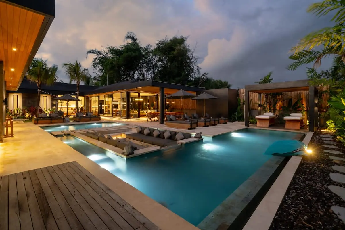Casa Sakura — 10BR Villa Rental in Ubud — image 16