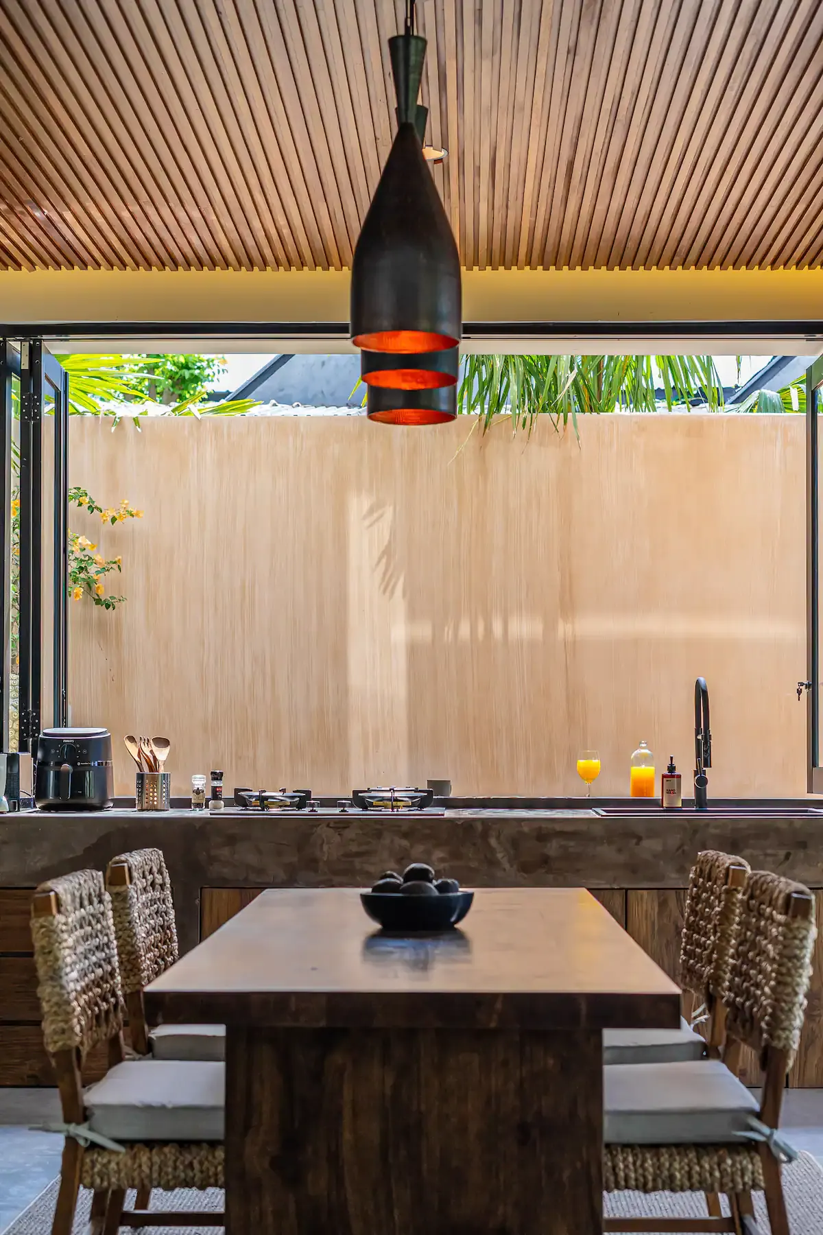 2 BR Tropical-Modern Pool Villa Canggu — 2BR Villa Rental in Pererenan — image 17