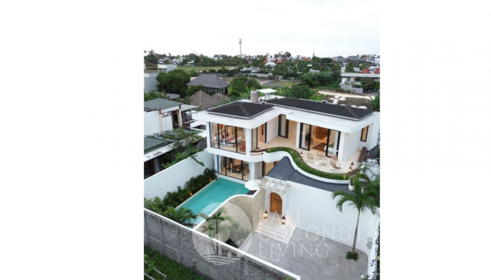4 BEDROOMS SPACIOUS VILLA IN BERAWA FOR SALE