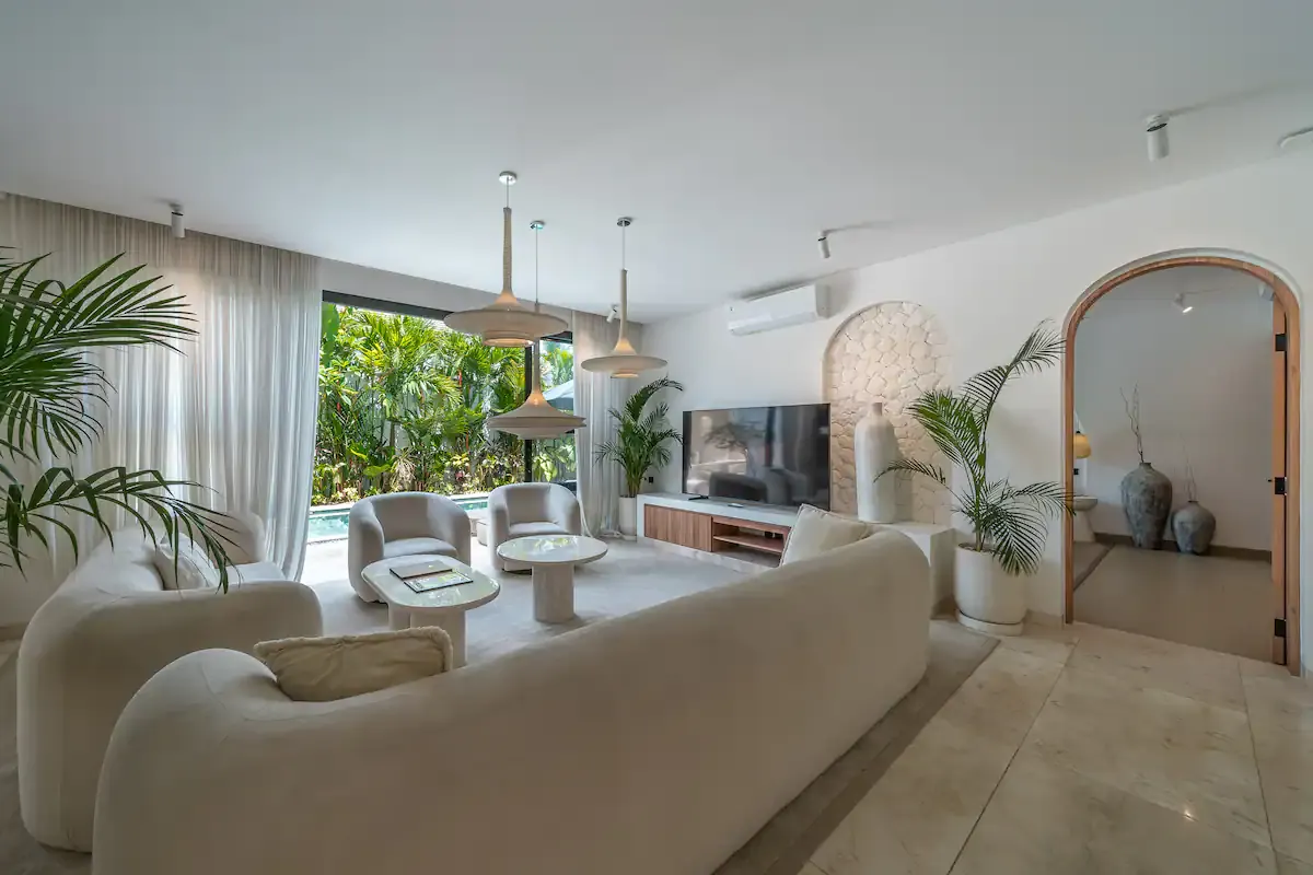 4 BR Designer Private Sanctuary Canggu — 4BR Villa Rental in Canggu — image 7