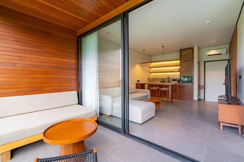 Novo 3.3 - Studio with Jungle View Balcony, Ubud in Ubud, Bali — image 12