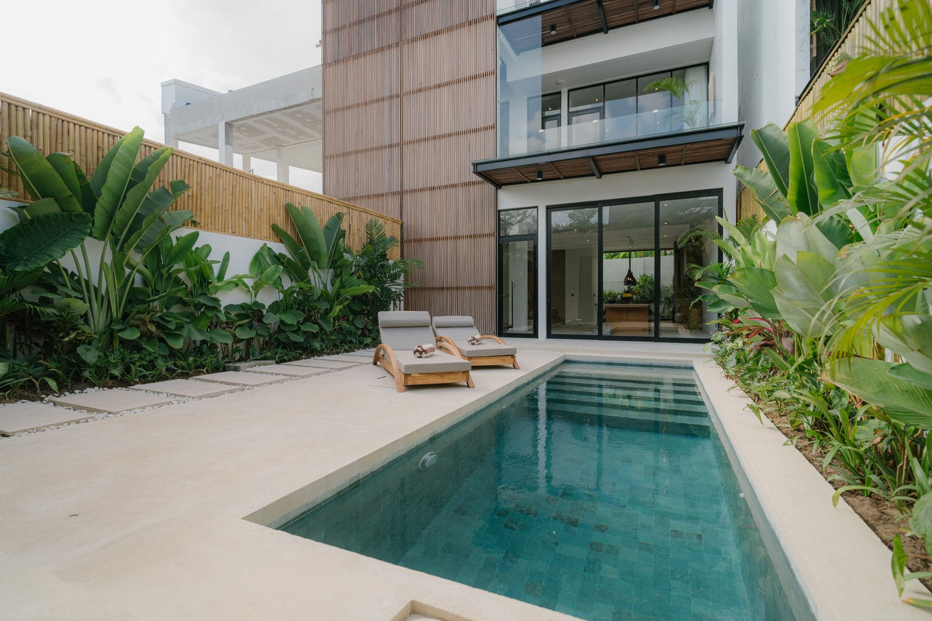 Modern-Luxury 3BR Villa Canggu w/ Pool & Rooftop in Canggu, Bali — image 11