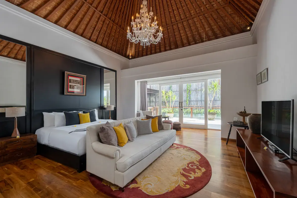 8 BR Wellness Tranquil Estate Canggu — 8BR Estate Rental in Canggu — image 10