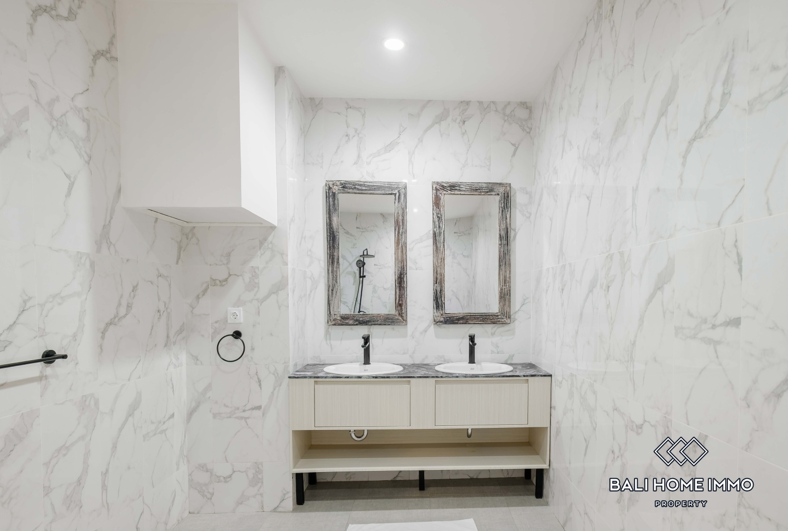 2 Bedroom Apartment For Rent in Seminyak Residential Side — image 9