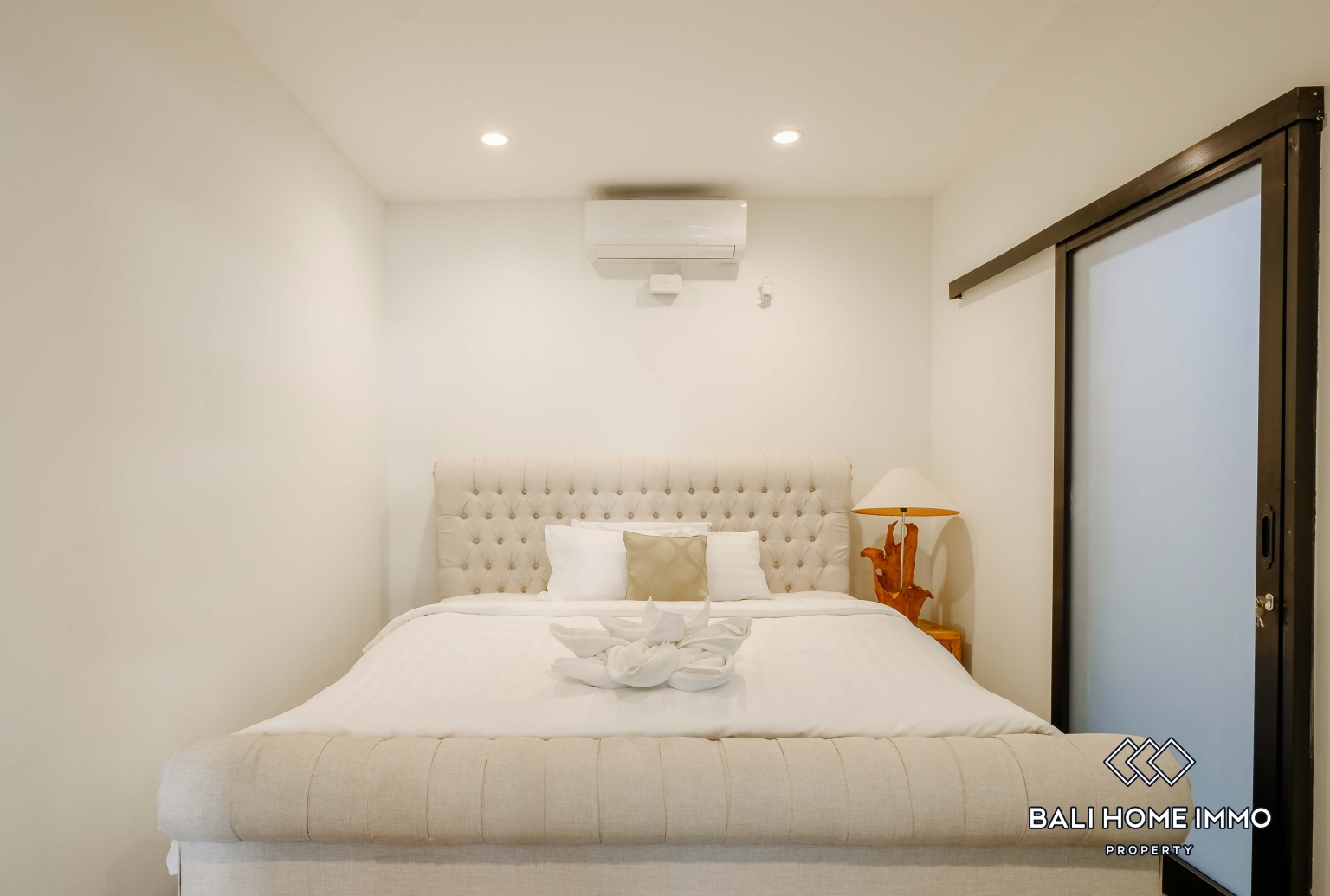 2 Bedroom Apartment For Rent in Seminyak Residential Side — image 5