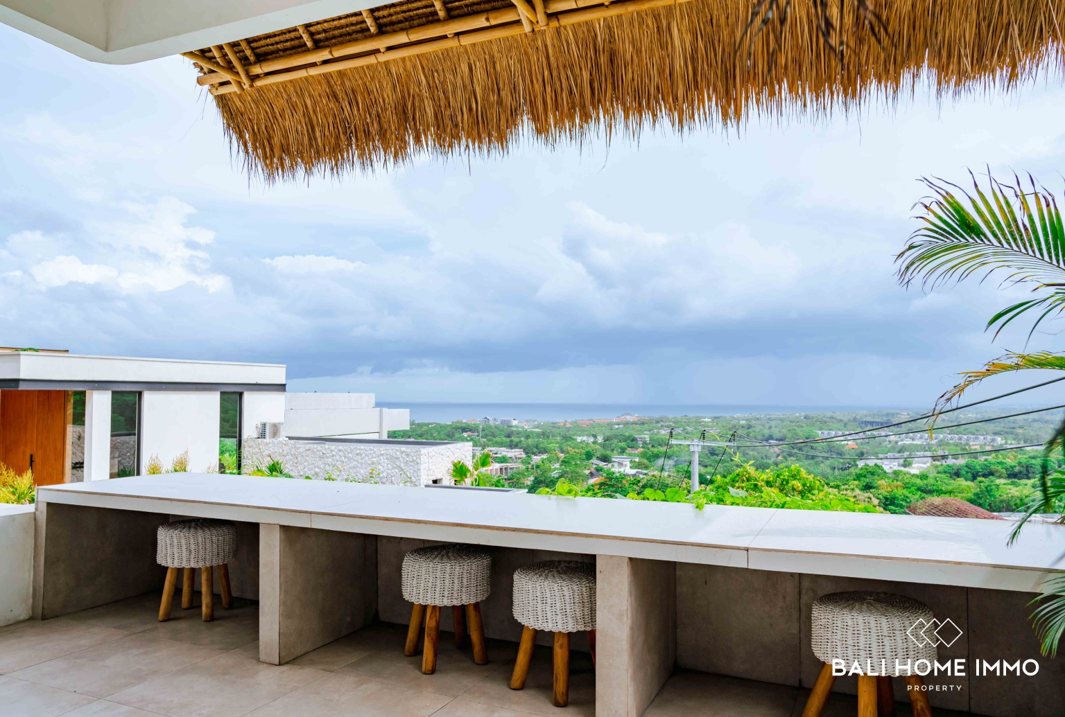 2 BEDROOM CLIFFSIDE VILLA WITH OCEAN VIEW FOR MONTHLY RENTAL IN BINGIN — image 17