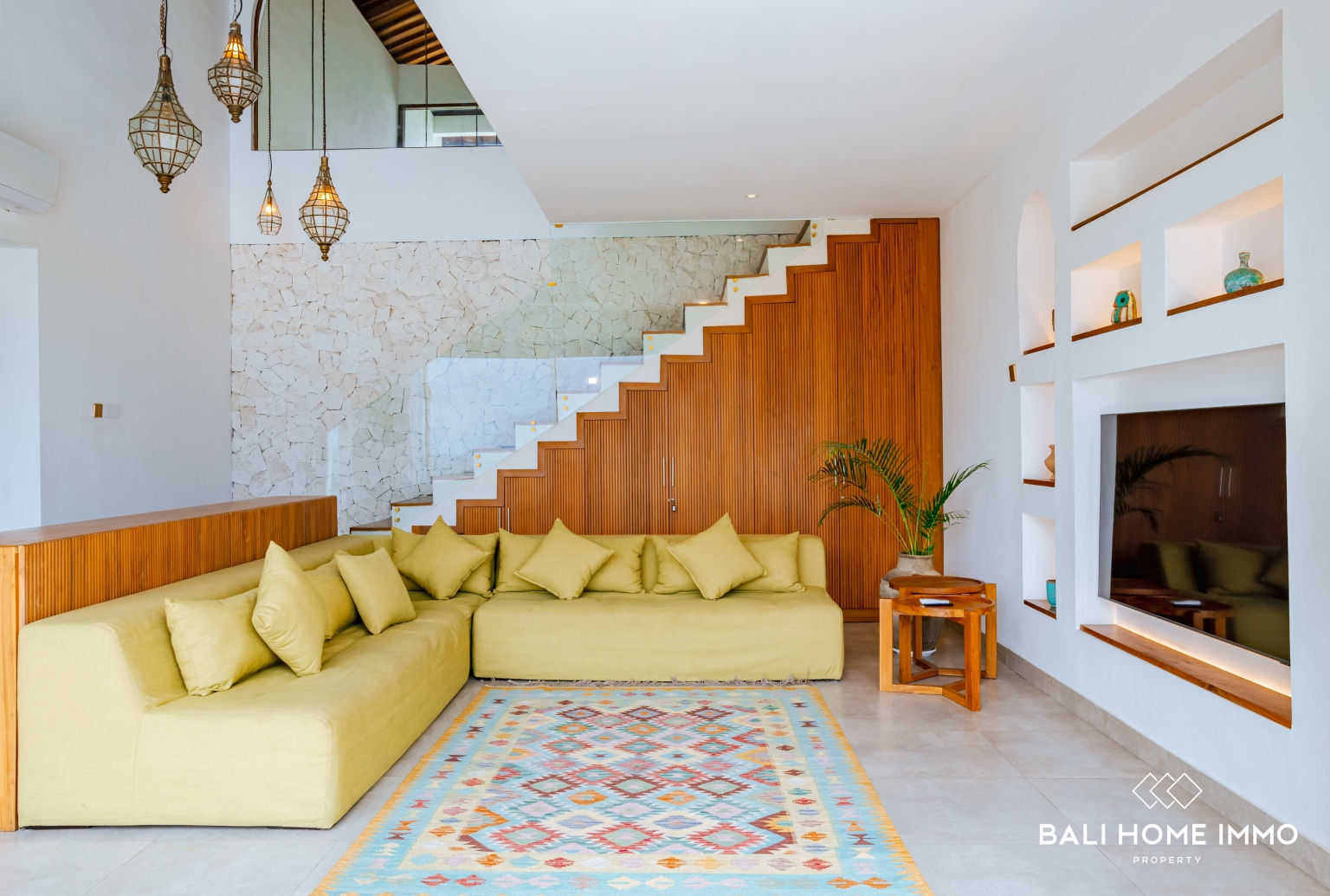 2 BEDROOM CLIFFSIDE VILLA WITH OCEAN VIEW FOR MONTHLY RENTAL IN BINGIN — image 3