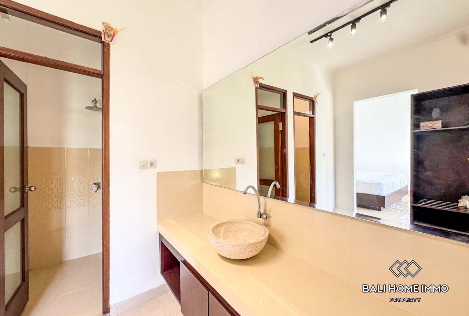 2 Bedroom Family Villa for Rent in Canggu Berawa — image 12