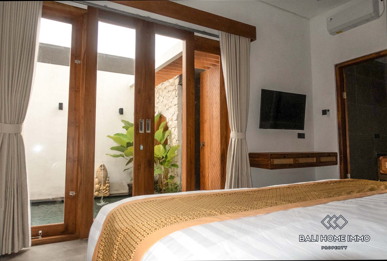2 Bedroom Family Villa For Rent in Canggu Residential Side — image 6