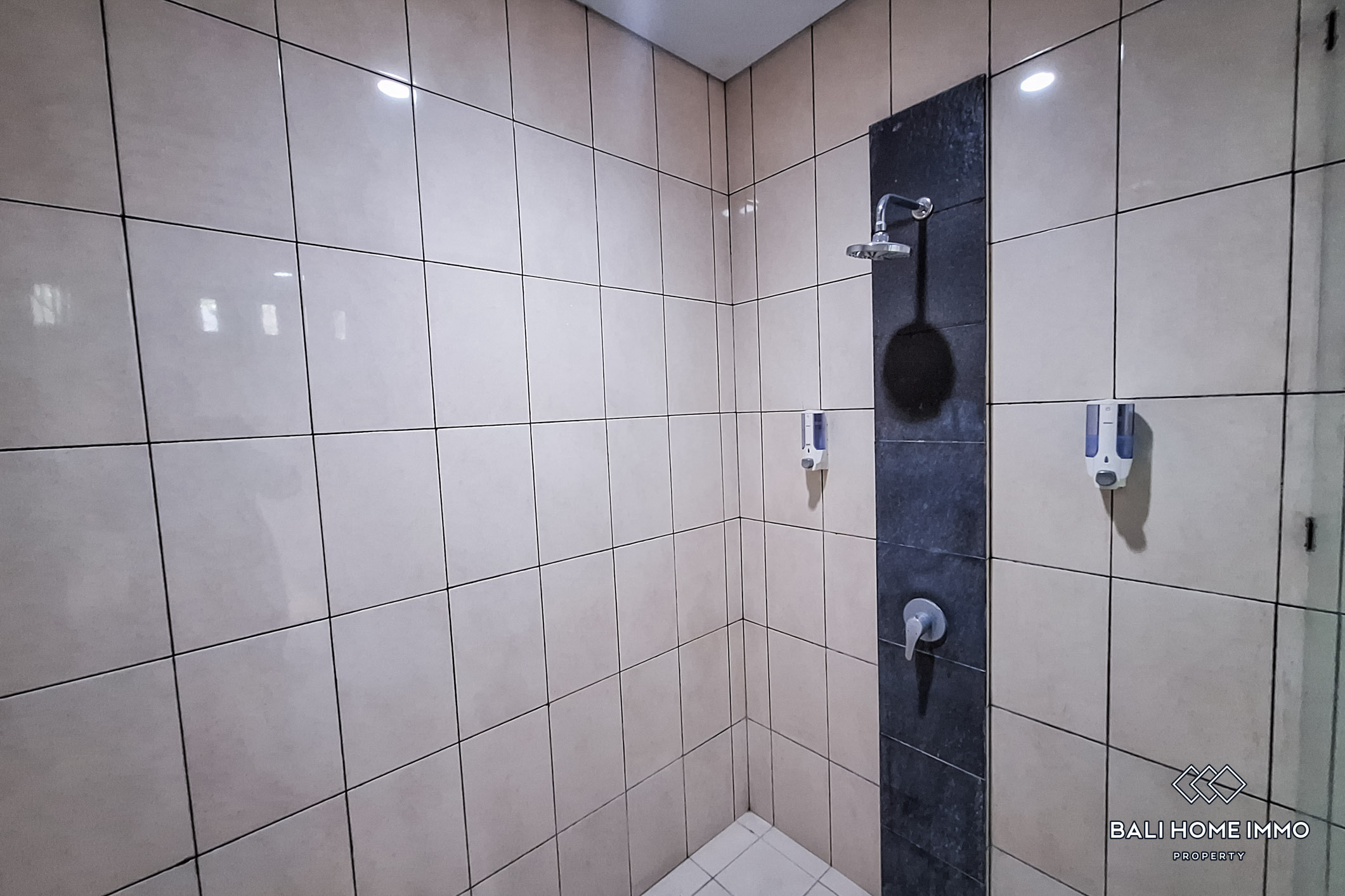 2 bedroom villa for rent in Canggu Bali — image 17
